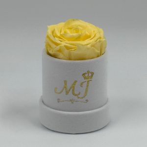 Petite-boite-blanche-rose-jaune