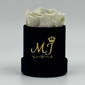 Petite-boite-noir-satin