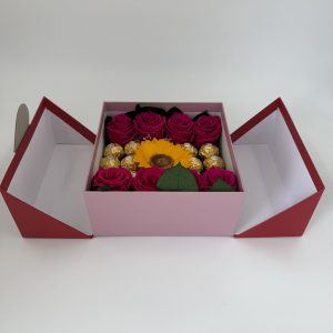 8 Roses valentine's day